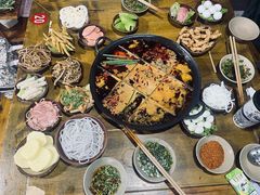 -正南齊北重庆老火锅(光华村直营店)