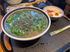 -云阿蛮云南生烫牛肉米线(奉贤路店)