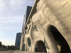 -证大喜玛拉雅中心