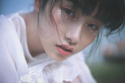 -onlygirl摄影美学馆高端定制(江滩店)