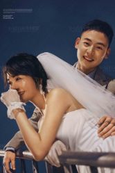 -雪中彩影婚纱摄影·微光艺术中心