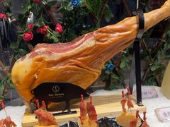 -犇放和牛烤肉·烤榴莲自助(苏宁城市奥莱店)