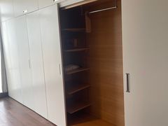 -青岛五四广场海景美仑国际公寓酒店