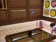 -范特西FANTASY量贩式KTV(民主广场店)