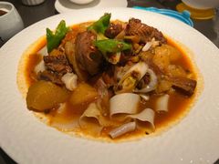 沙湾大盘鸡-西域盛宴烧烤新疆菜清真餐厅(古美店)