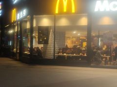 门面-麦当劳(杭州三花国际店)