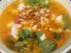 云南杨林酸菜鱼-云海肴·汽锅鸡·云南菜(美罗城店)