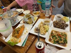 -两兄弟Song Pee Nong(2号店)