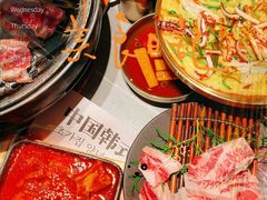 -草家酱蟹炭火烤肉店(珲春南路一店)