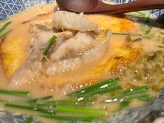 -荣家黄鱼面(前滩太古里店)