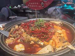 -辣尚瘾·烤鱼·新川菜(牡丹园直营店)