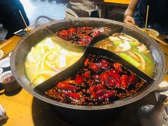 -白乐天毛肚火锅馆(南滨路店)