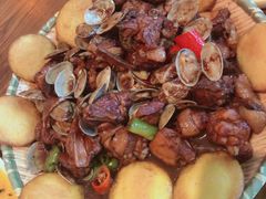 铁锅蛤蜊炒鸡-粥全粥到海鲜家常菜(瞿塘峡路店)