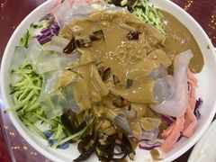 -鑫渔港海鲜本地菜·山海关浑锅(东戴河店)