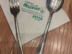 -玛格萝妮比萨屋(四平店)