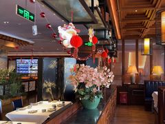 -八府香鸭·啫啫煲(华山路店)