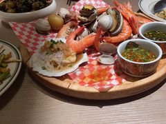 -日进一片海.生腌海鲜火锅.宵夜烧烤(三里屯总店)