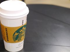 -星巴克(上海虹桥新天地二店)