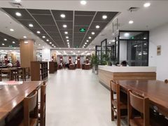 -公益图书馆(江南大学店)