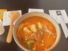 贵州风味红酸汤什锦面-里面·Noodlology(机电院店)