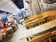 大堂-江城燕子大排档(江汉路步行街店)