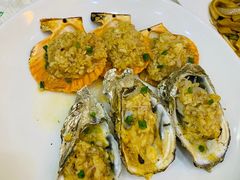 -覃记海鲜美食餐厅