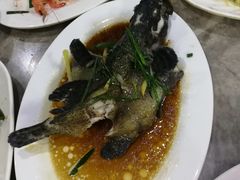 -四川小胡子海鲜(丁村万人海鲜广场店)