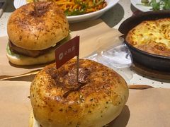 -必胜客(WOW中心城店)