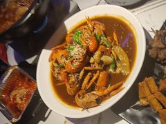 -钳小柒龙虾烧烤大排档川湘菜(长寿路店)