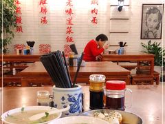 -三两春肚肺汤(崂山路店)