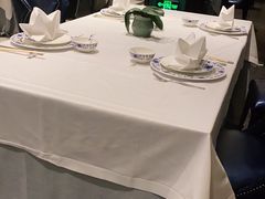 大堂-Yan Ting 宴庭中餐厅(上海静安瑞吉酒店)