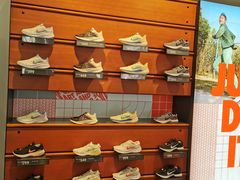-NIKE北京马连道换季优惠店