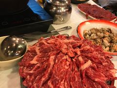 -鲜入围煮花胶鸡海鲜火锅