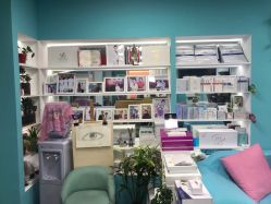 -斐尔国际皮肤管理中心