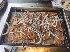 -阪尚皇·原切牛排·烤肉火锅自助(北京路店)