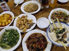 -红实家常菜(静安里店)