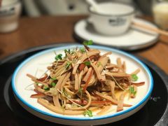 -山城外·非遗酸菜鱼(财富中心店)