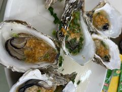 -红月湾海鲜饭店•沙滩海景(双月湾店)