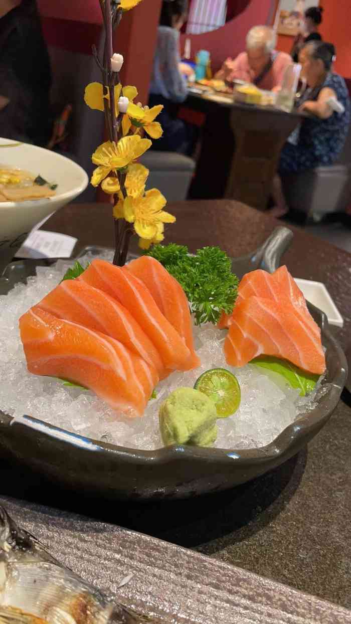 将太无二(荟聚购物中心西红门店)-"第一次来,菜品不错,服务员态度很好