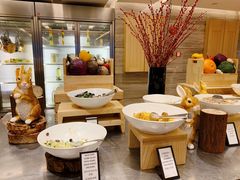 自助取餐区-北京王府井希尔顿酒店·万斯阁西餐厅