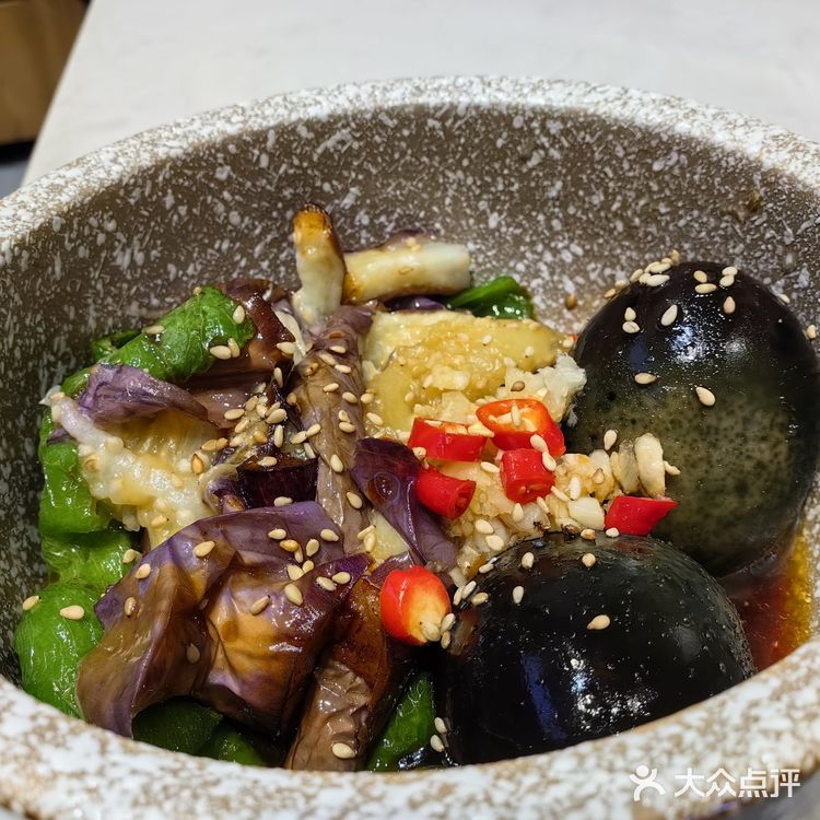 地道湖州特色菜，来湖州必吃的湖州老法菜，煲中天花板没有踩雷