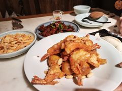 梨球果仁虾-小吊梨汤·北京菜·烤鸭(鸟巢店)