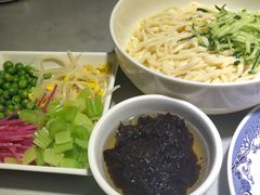 -鸭王烤鸭店(三里河店)