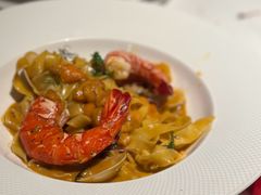 -Mogul Eatery·大亨餐酒馆