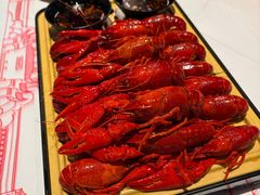 -肥肥虾庄·金牌油焖大虾(汉街SKP店)