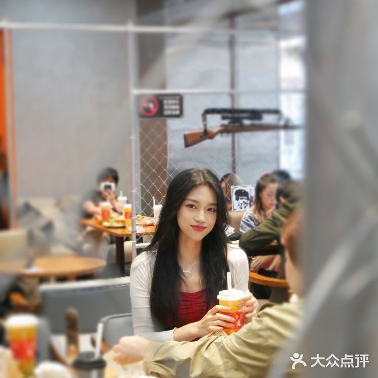 超多人收藏的潮玩工业风茶饮店🔫水厰