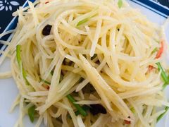 -八两八金·莱芜特色炒鸡(市南漳浦路店)
