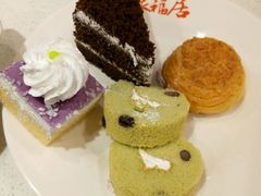 -泉福居酱骨头自助广场(南大街商业步行街店)