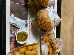 -The Habit Burger Grill 哈比特汉堡(复兴soho店)