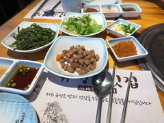 -唯成•韩国炭火烤肉 유성고기